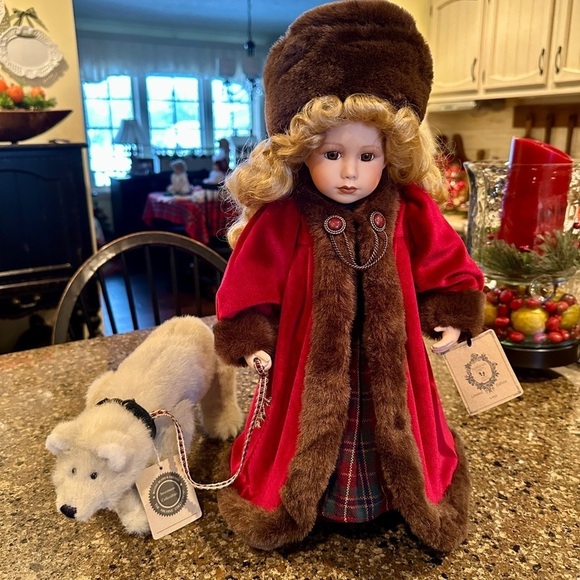 1998 BOYDS COLLECTION LTD. 16”PORCELAIN DOLL, LARA,WITH POLAR BEAR. ALL ORIGINAL - Picture 16 of 16